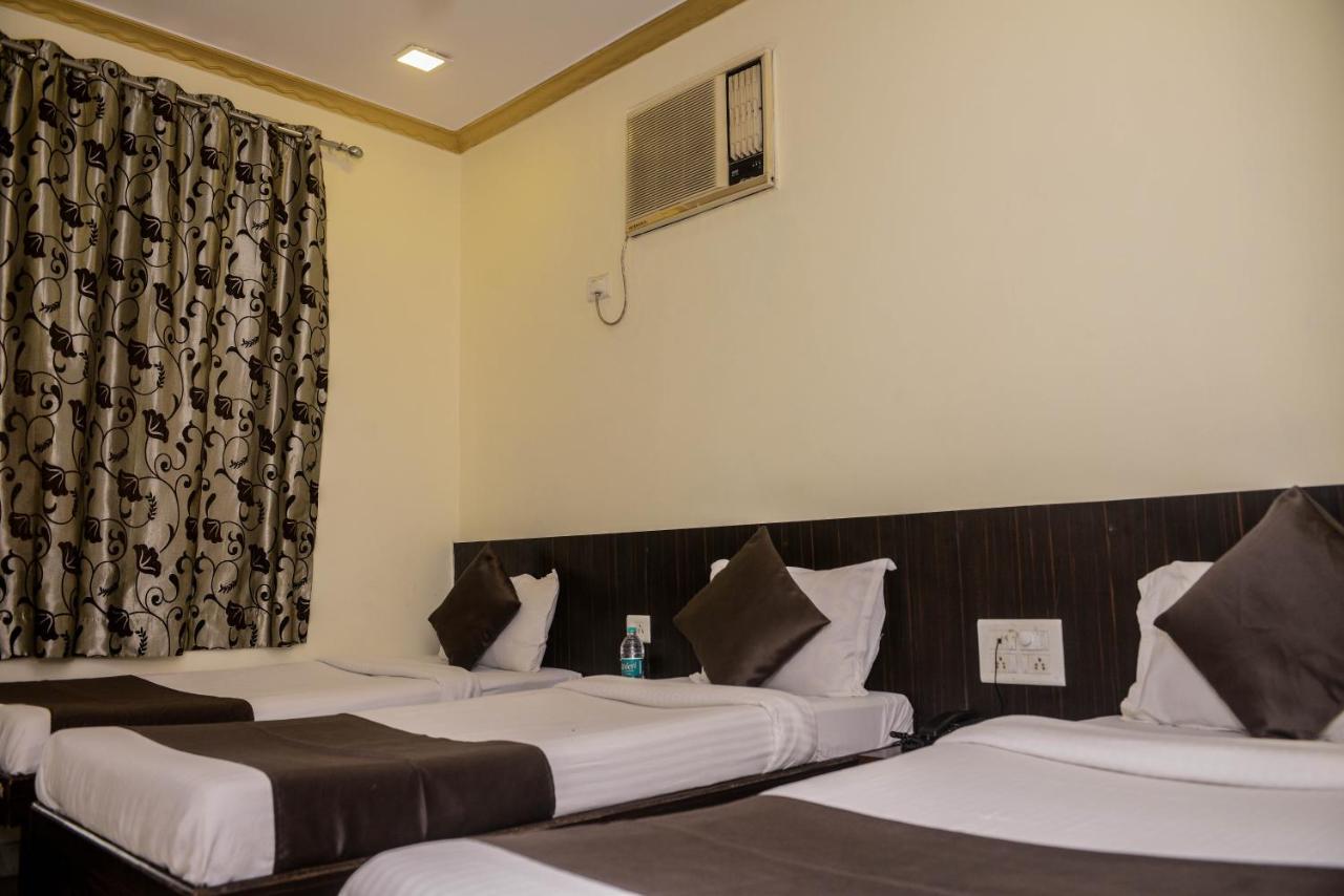 Hotel National Bombay Eksteriør billede