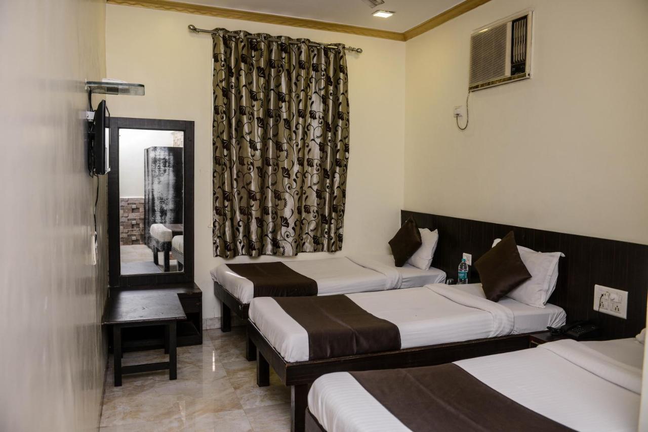 Hotel National Bombay Eksteriør billede