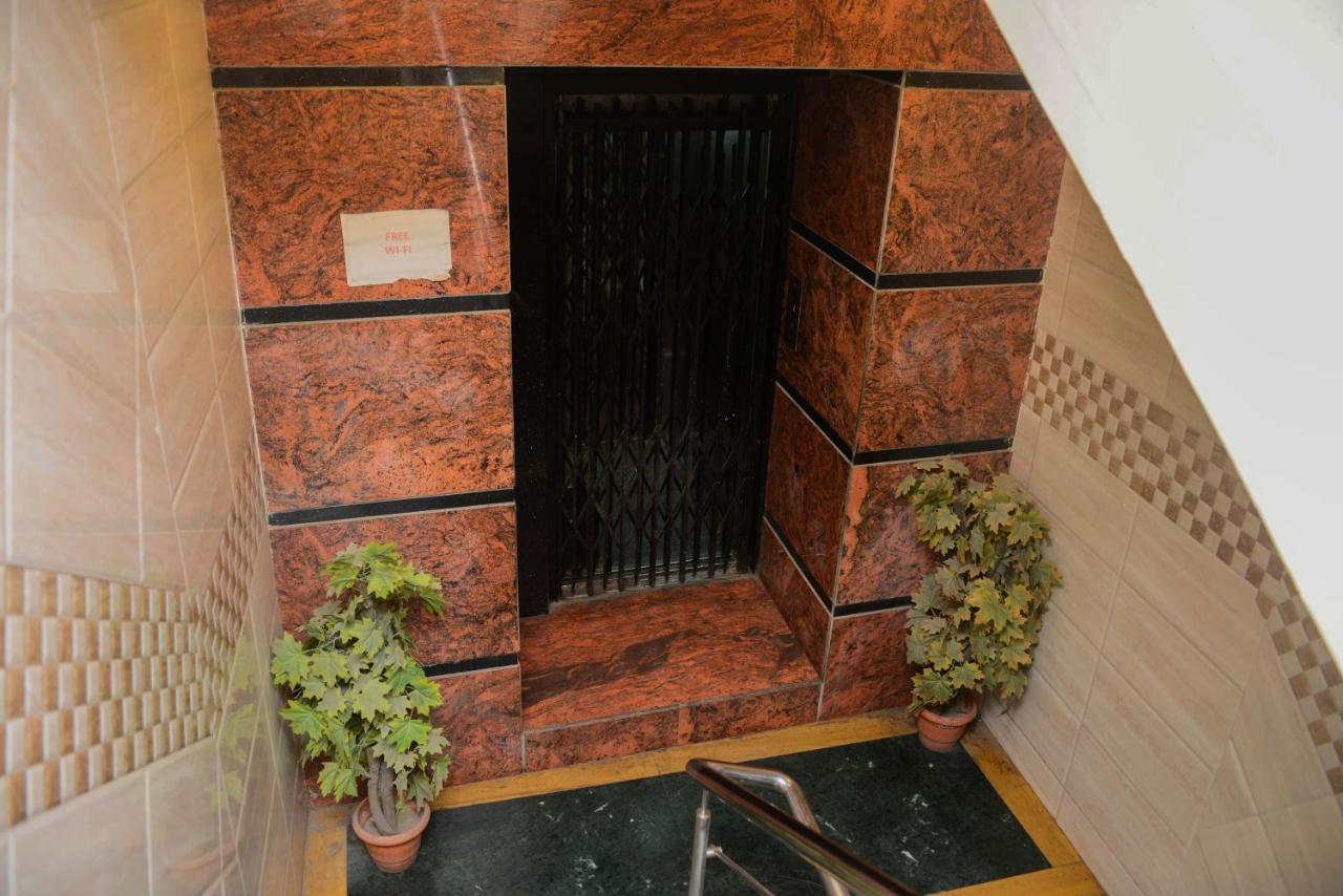 Hotel National Bombay Eksteriør billede