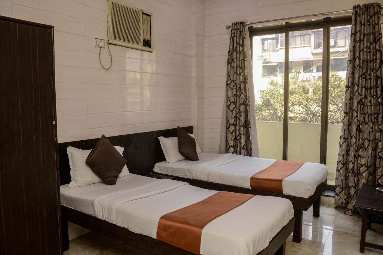 Hotel National Bombay Eksteriør billede