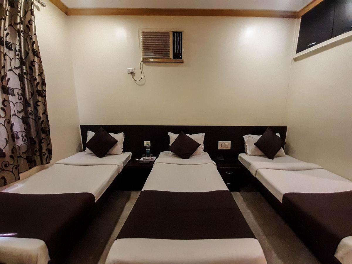 Hotel National Bombay Eksteriør billede