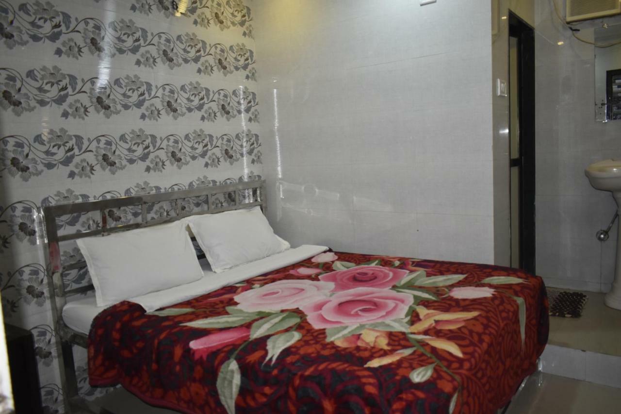 Hotel National Bombay Eksteriør billede